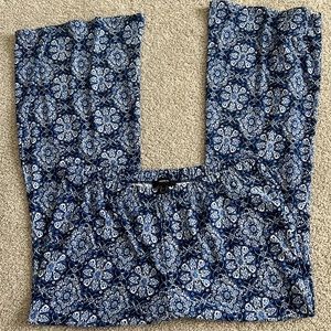 Forever 21 stretchy bell bottom pants